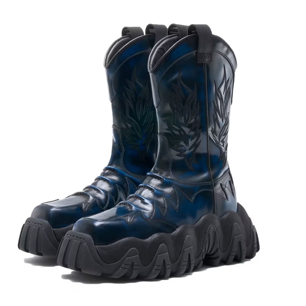 Unisex (womens 37/6.5) futuristic Eytys impala boots